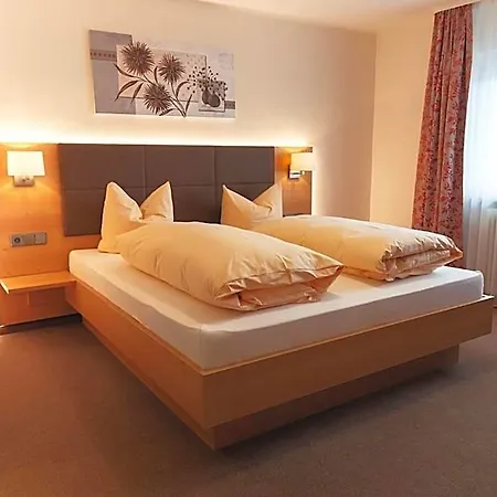 Restaurant Zum Hirschen Hotel 3*