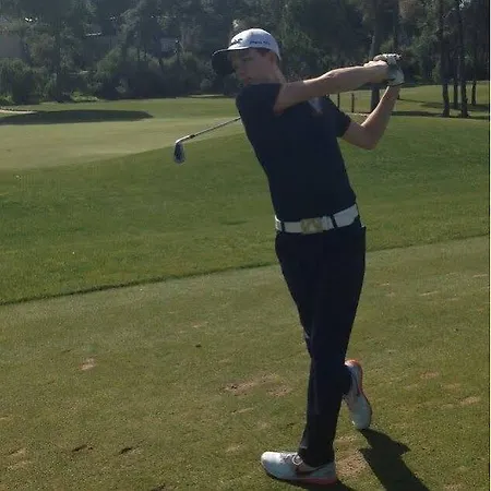 祖姆希尔施餐厅酒店