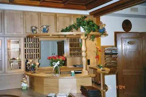 Hotel Restaurant Zum Hirschen 3*